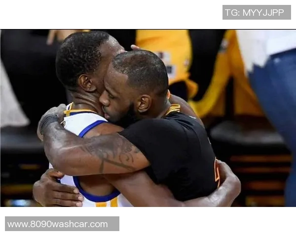 湖人对决热火杜兰特的精彩表现引发球迷热议与期待