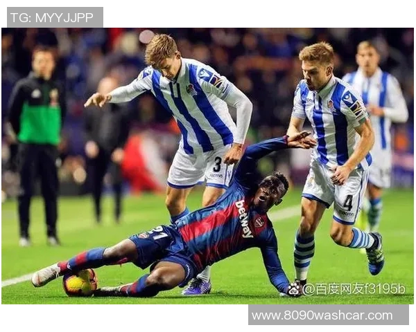 罗马主场迎战巴萨期待精彩对决与战术较量